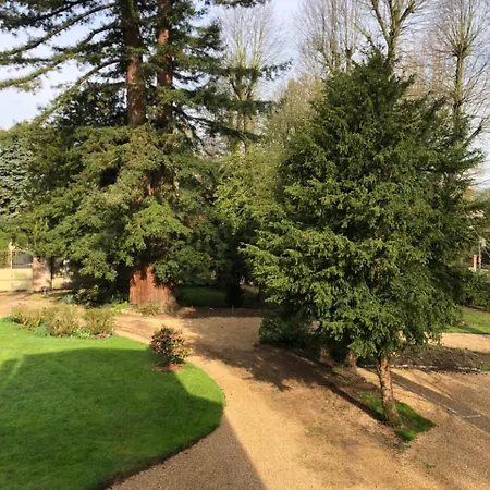 La Rochette Bed & Breakfast