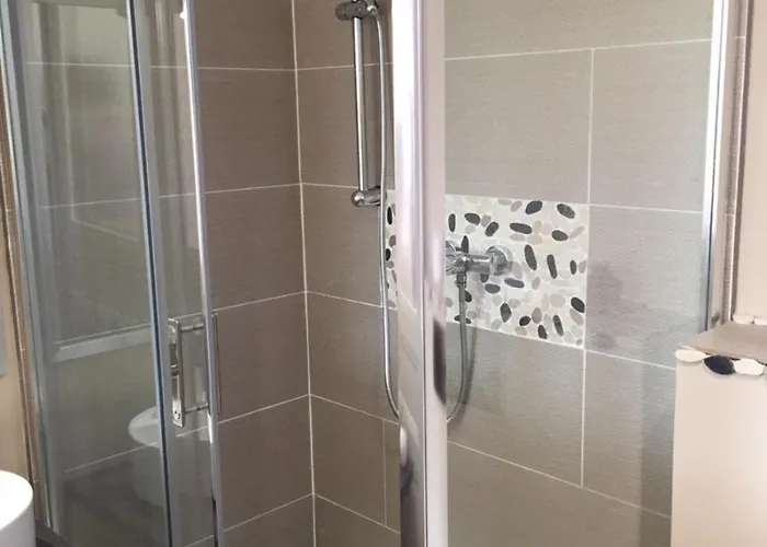 La Rochette 3*