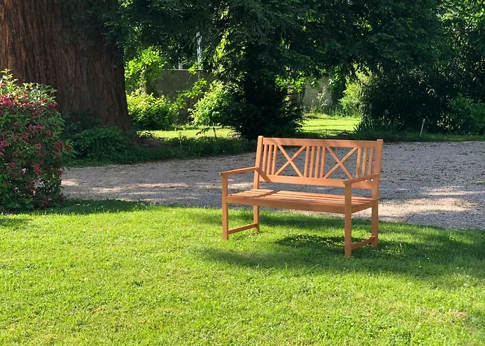 Couette-café La Rochette 3*